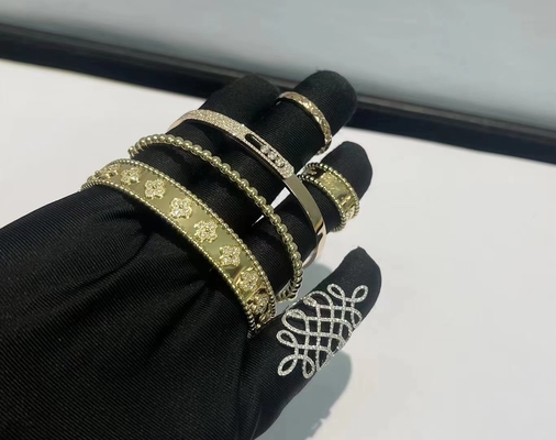 Anniversary Party 18K Gold Diamond Jewelry Superclone Jewelry VVS Diamond