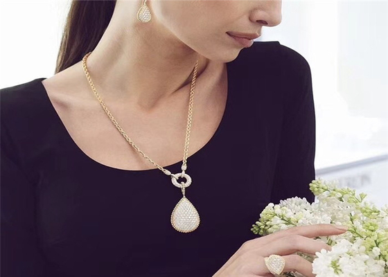  jewelry High End 18K Gold Diamond Necklace , Custom  Snake Necklace