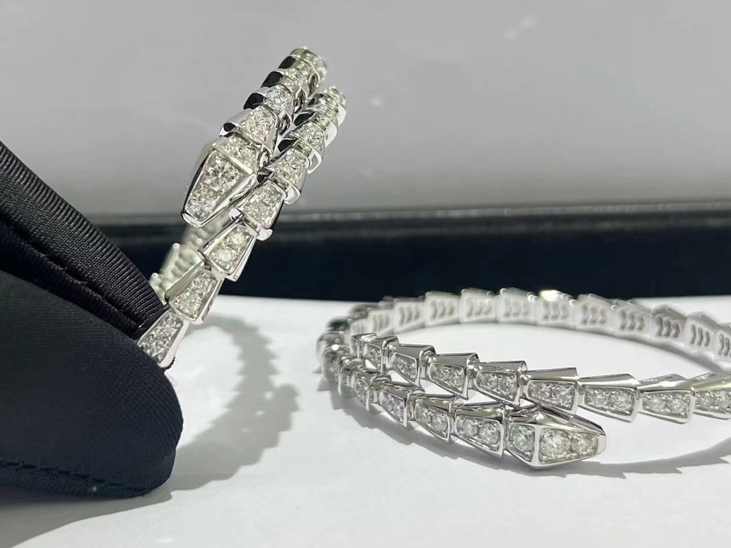 High End Jewelry 18k Solid Gold Real Diamond Jewelry Luxury Hk Setting