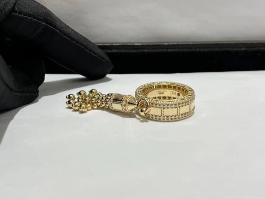 लक्जरी फैशन ब्रांडों के लिए प्राकृतिक रत्न और व्यक्तिगत डिजाइन के साथ विशेष कस्टम आभूषण